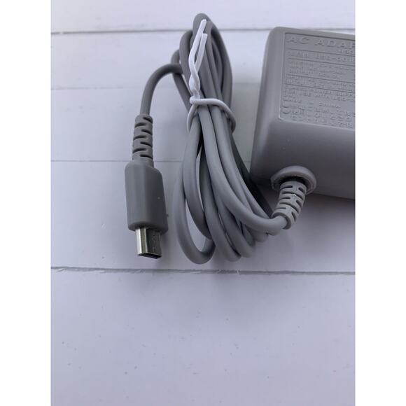 New Charger For Nintendo DS Lite fast shipping - Picture 3 of 3